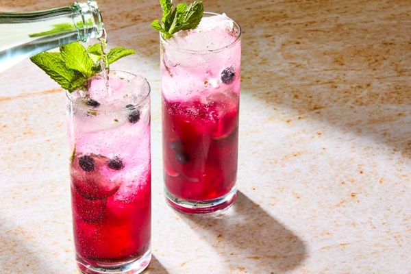 Blueberry mojitos