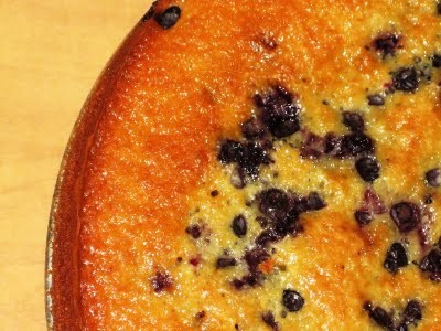 Blueberry muffin cake