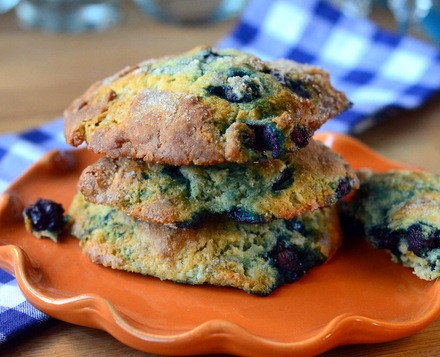 Blueberry muffin tops
