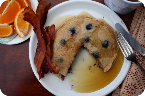 Blueberry (or regular) sourdough pancakes