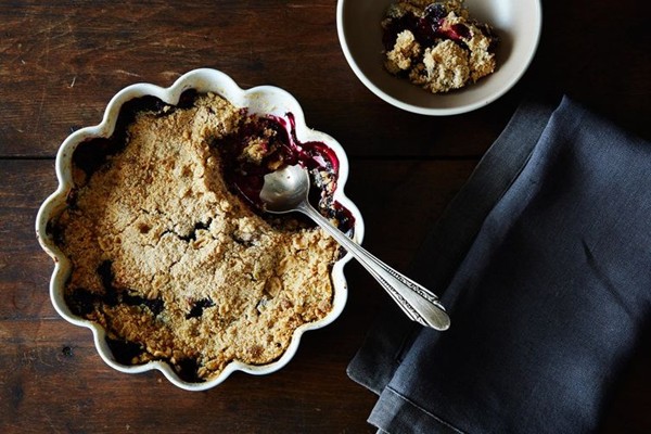 Blueberry plum crumble