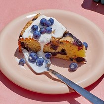 Blueberry-saffron tea cake