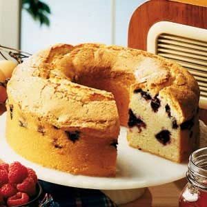 Blueberry sour cream pound cake