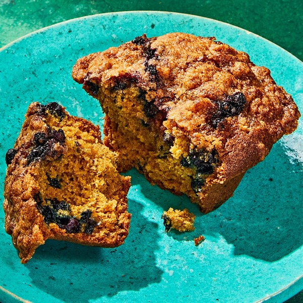 Blueberry spelt muffins
