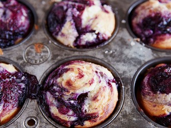 Blueberry swirl muffins