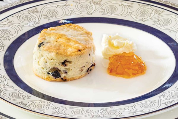 Blueberry-white chocolate scones
