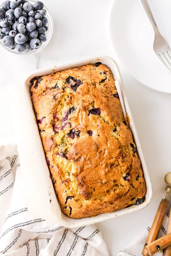 Blueberry zucchini bread