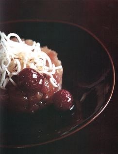 Bluefin tuna tartare with raspberry-vinegar caramel