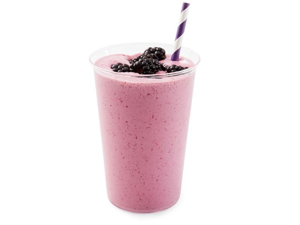 Bobby Flay's blackberry shakes