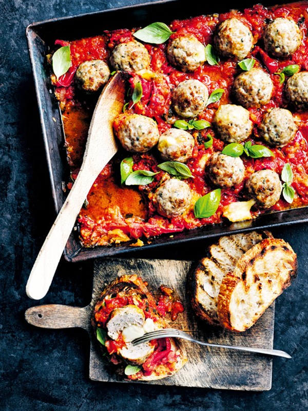 Bocconcini-stuffed meatballs with roasted tomato sauce