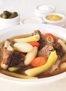 Boiled beef dinner (Pot au feu)