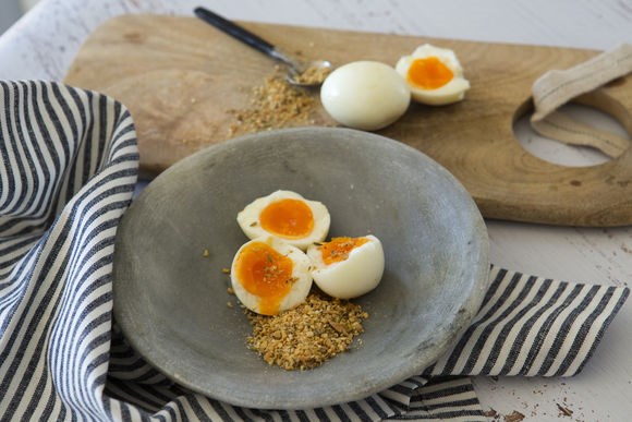 Boiled egg with dukkah