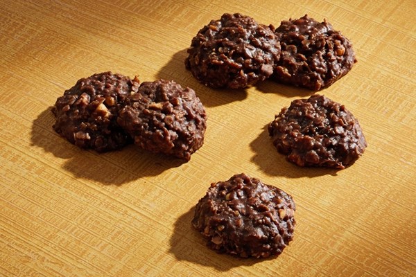 Boiled peanut butter cookies