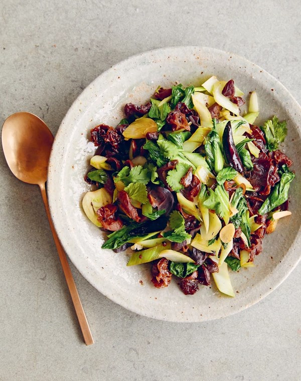Bok choi with black cloud fungus