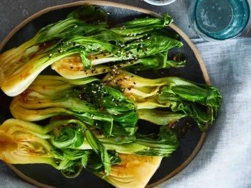 Bok choy in ginger-garlic sauce 