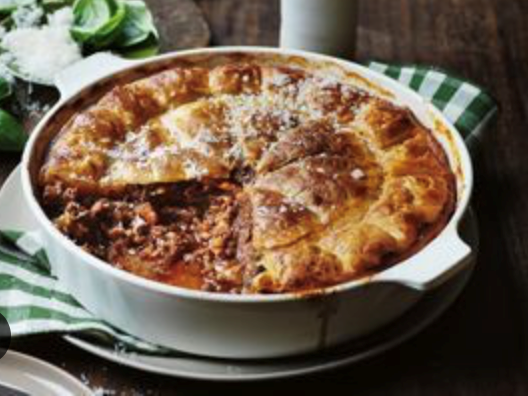 Bolognese pie