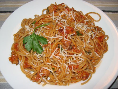 Bolognese spaghetti alla carbonara