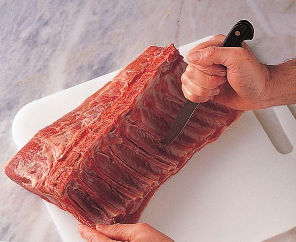 Boning a loin of pork