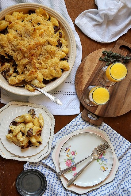 Bonkers awesome mushroom and onion shells and cheese