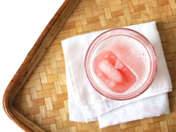 Booze-free rhubarb lime gimlet