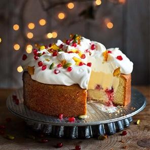 Boozy inside-out trifle cake