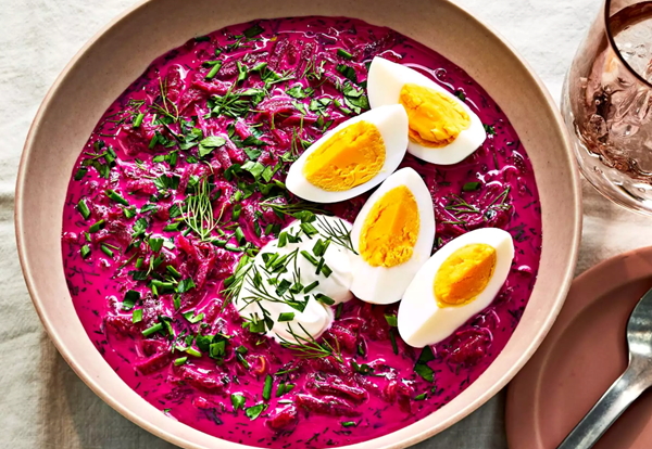Borscht with buttermilk and grated cucumber