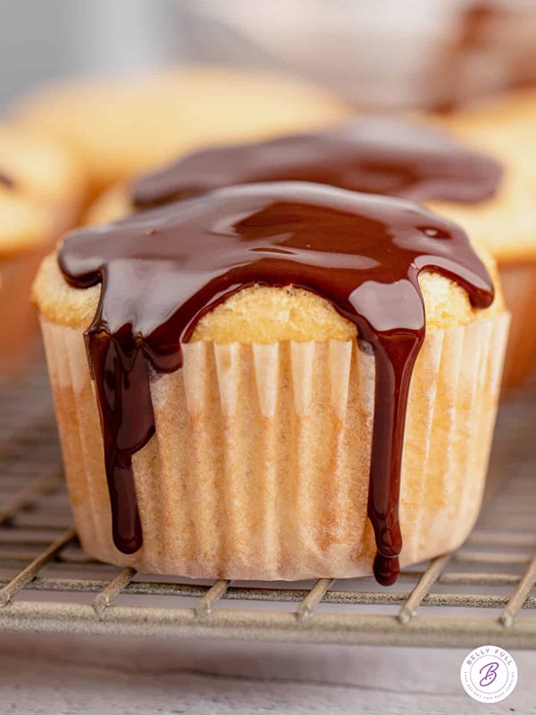 Boston cream pie cupcakes