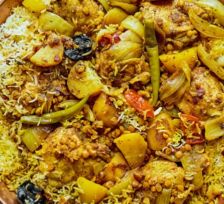 Bottom of the pot chicken and rice (fegalata)