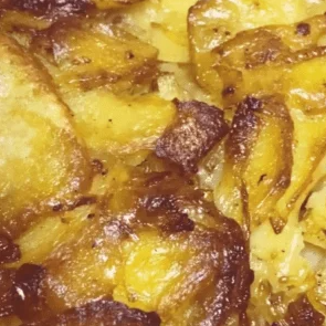 Boulangère potatoes