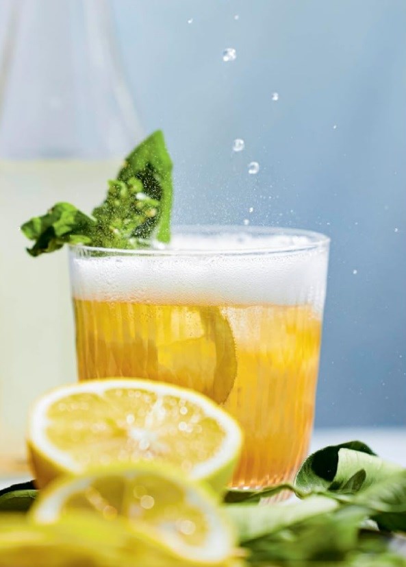 Bourbon & basil smash