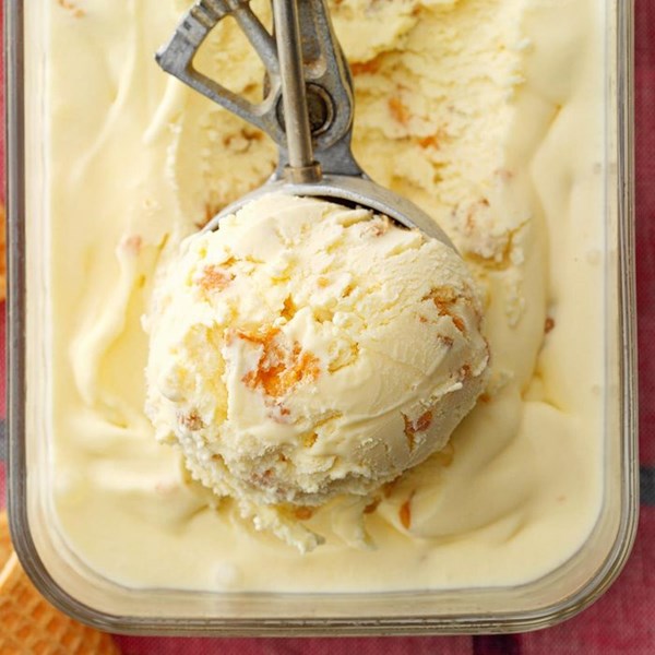 Bourbon & cornflakes ice cream