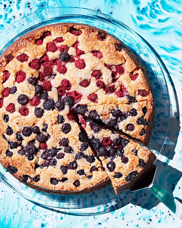 Bourbon-and-brown-sugar cake with berries