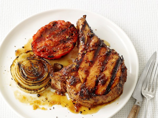Bourbon barbecued pork chops