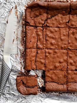 Bourbon brownies with sea salt