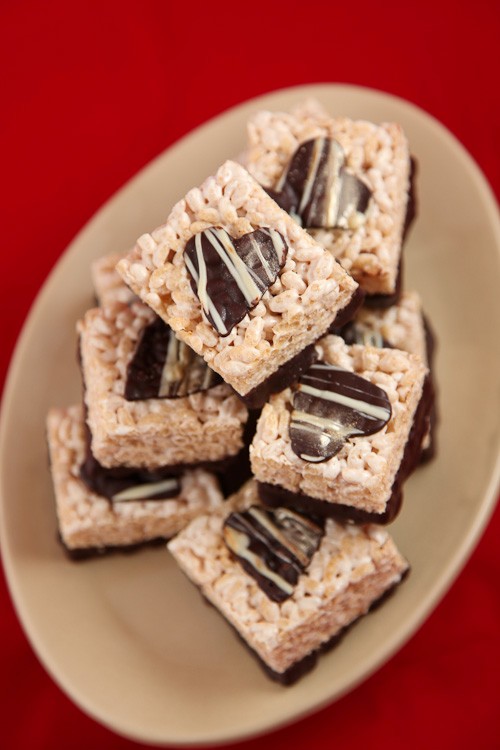 Bourbon caramel rice crispy treats with dark chocolate (gluten free)