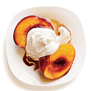 Bourbon-glazed peaches with yogurt