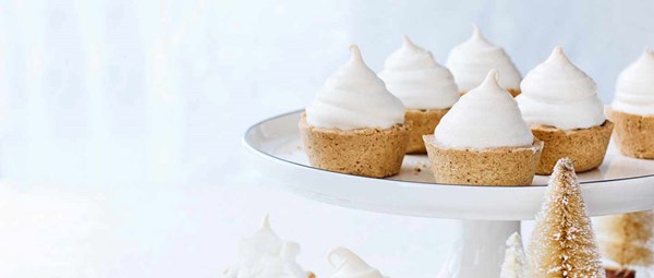 Bourbon meringue mince pies