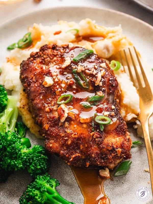 Bourbon-pecan chicken