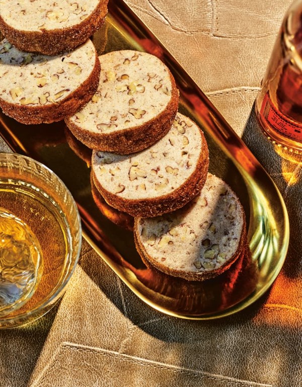 Bourbon pecan sandies