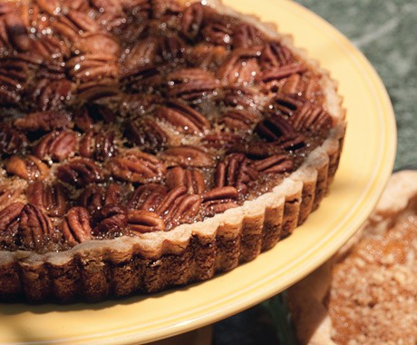 Bourbon-pecan tart