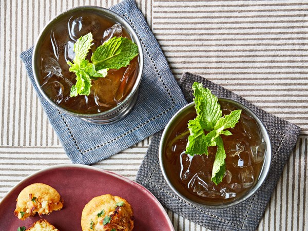Bourbon-tea julep
