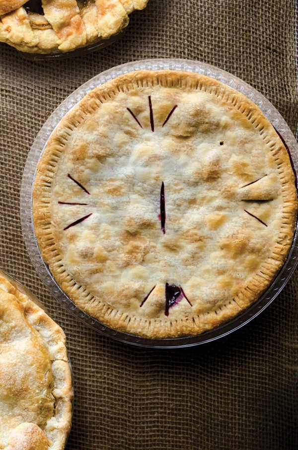 Boysenberry pie