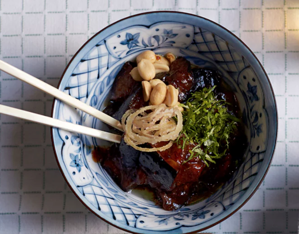 Braised aubergine with crispy shallots