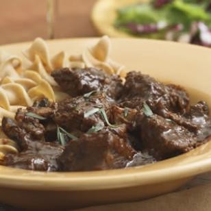 Braised beef & mushrooms