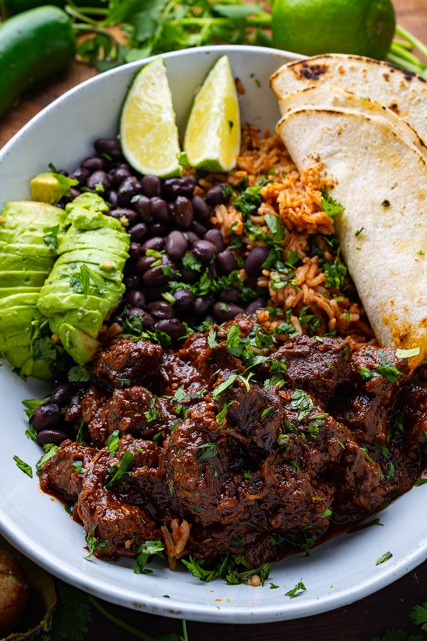 Braised beef (Carne guisada)