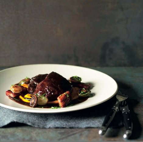 Braised beef cheeks with carrot puree (Joues de boeuf braises et purée de carotte)