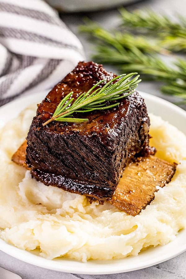 Braised beef short ribs