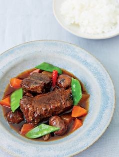 Braised beef short ribs in sake, soy sauce & brown sugar