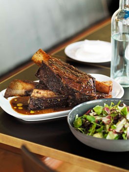 Braised beef short ribs with fennel seeds