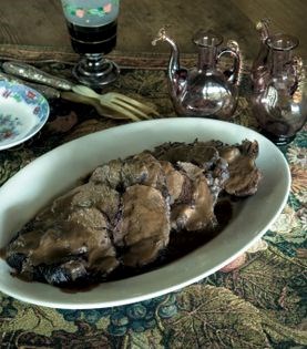 Braised beef with amarone (Brasato con amarone di Valpolicella)